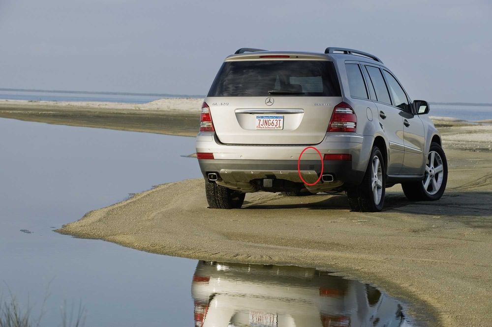 НОВА ! Капачка задна броня кука теглич за Mercedes GL X164 2006-2009