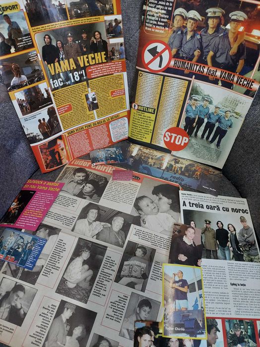 Colectie de articole cu trupa Vama Veche