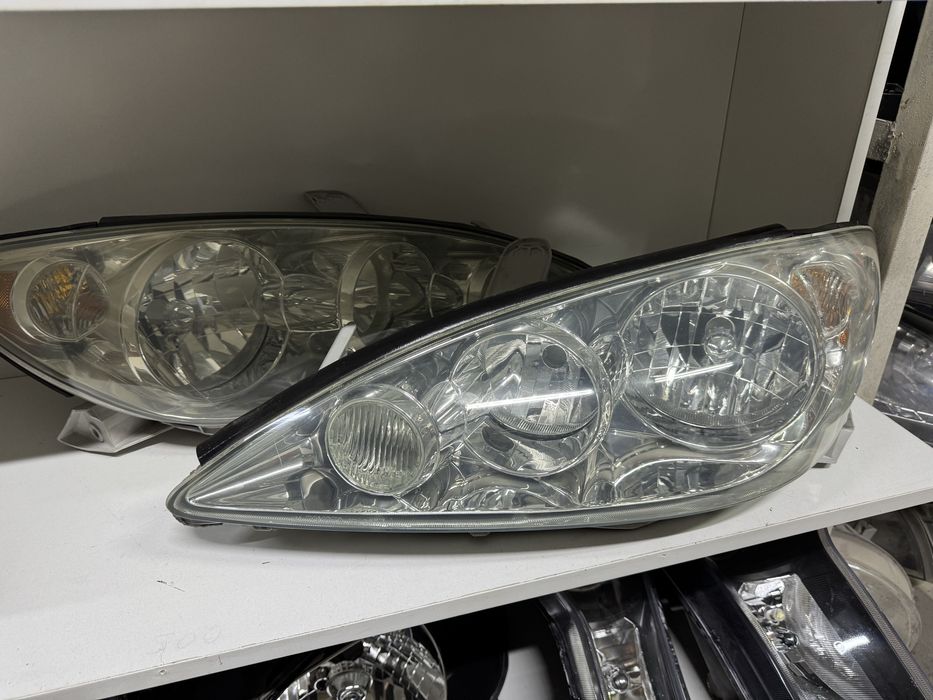 Камри фаралары бар, фара бар