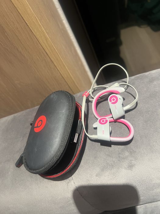 Beats наушники