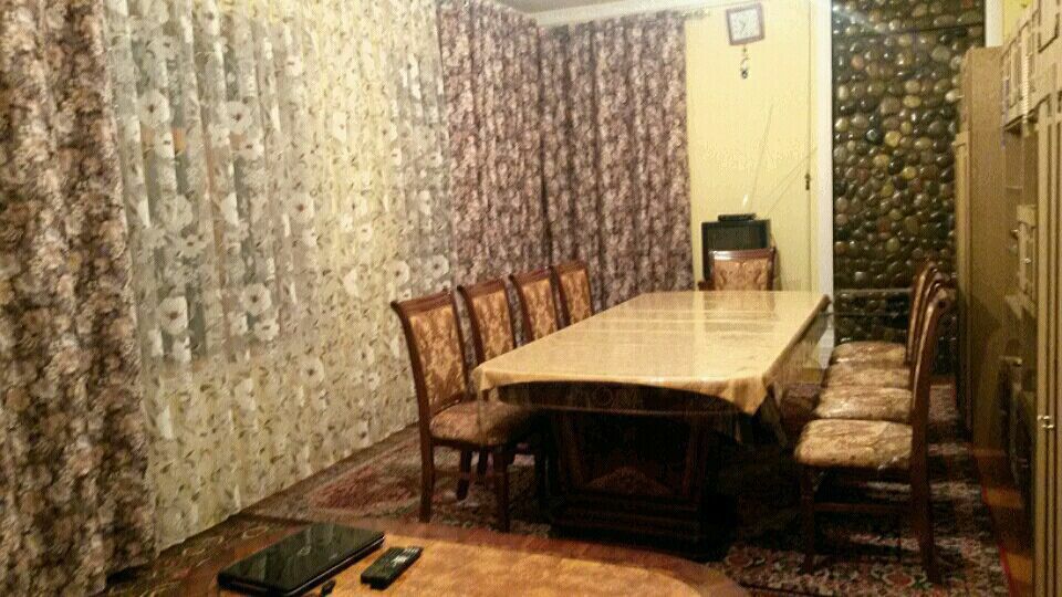 Срочна Келес да 7.2 сот. 3 хоналий уй-жой сотилади. Обмен бор.