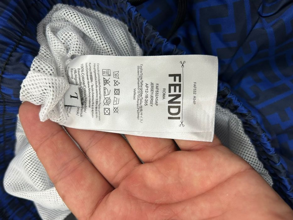 Sport baie Fendi , Poli Ralph Lauren
