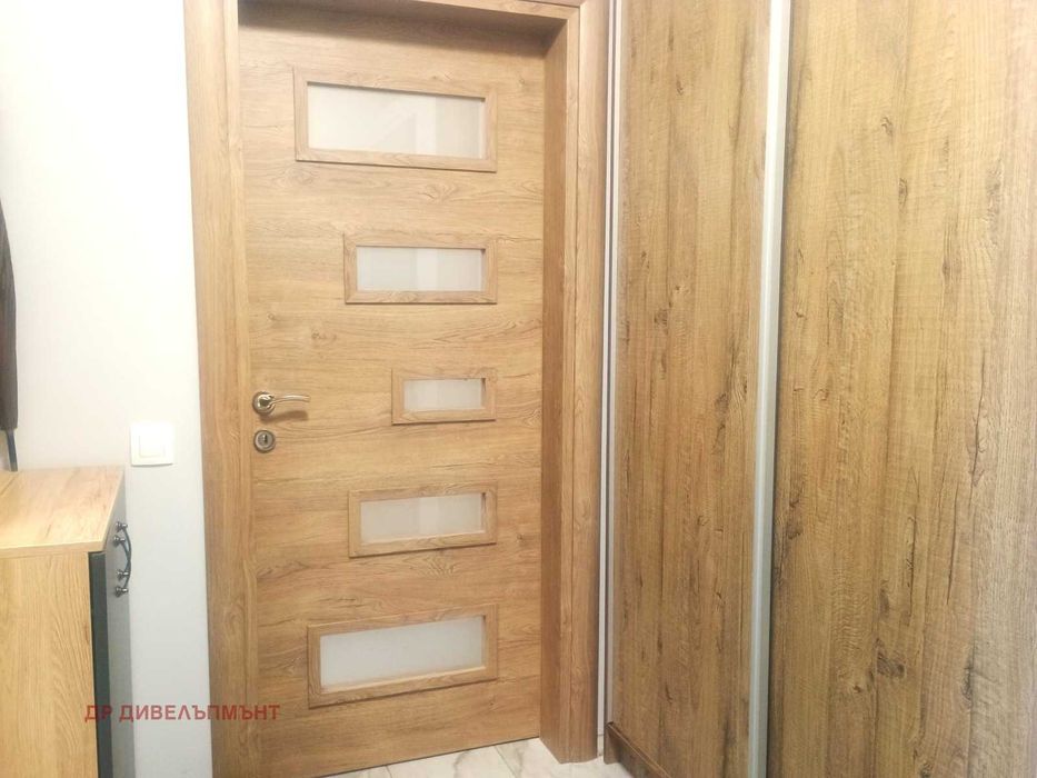 Дава се под наем Двустаен апартамент в София, Център - 74 кв.м за 509.49 € - Снимка #9