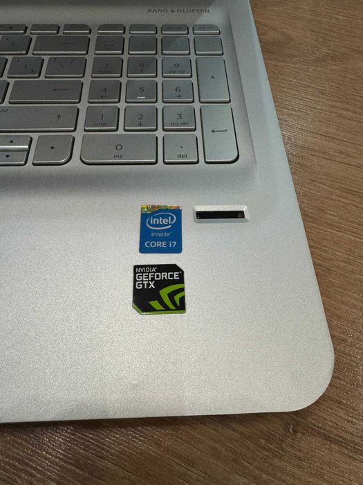 Ноутбук HP ENVY Notebook