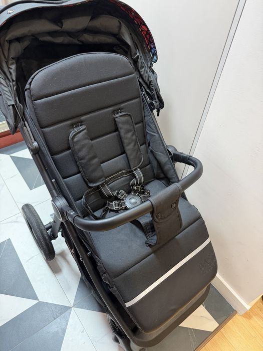 Продам коляску bubago BASS