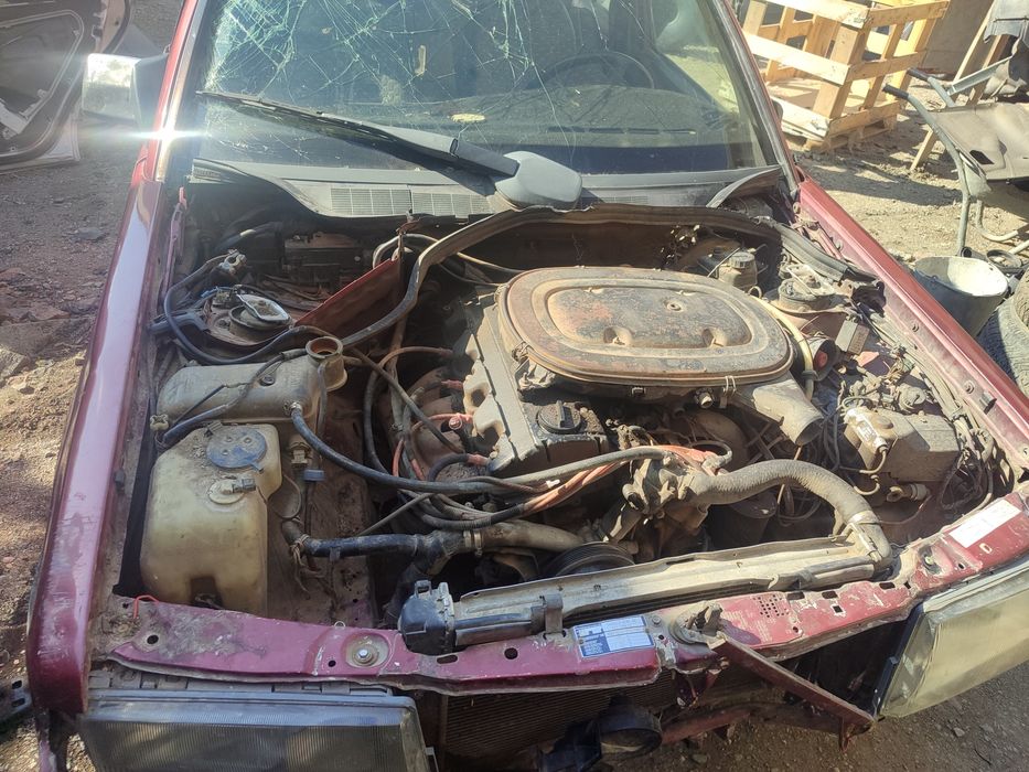 Запчасти на МЕРСЕДЕС 190