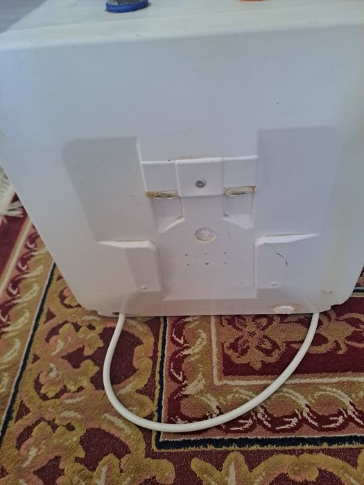 Аристон 10 литр срочно