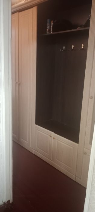 Продам прихожую не дорого