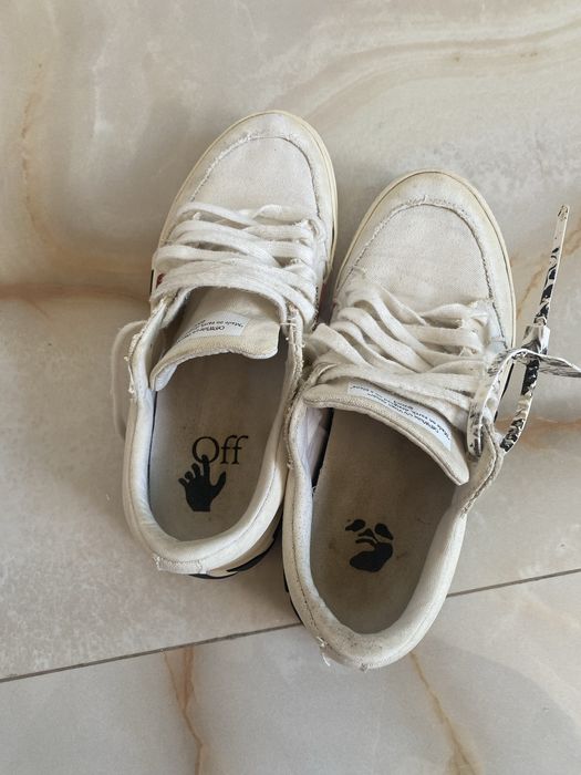 off white vulcanized