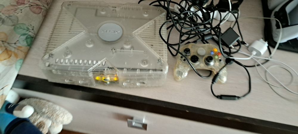 Consol Xbox "Crystal