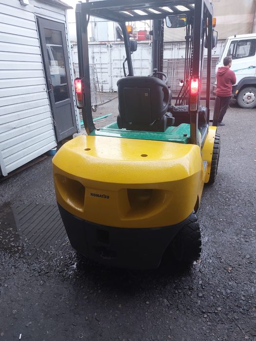 Кара вилочный  погрузчик