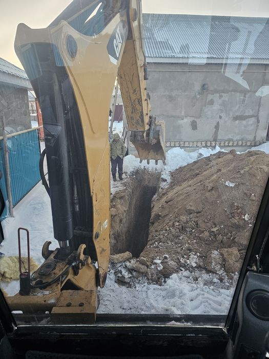 Услуги экскаватора, погрузчика