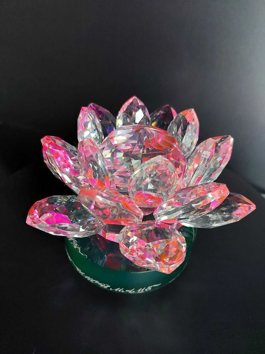 Хрустальный Лотос - Символ чистоты, любви, благополучия и успеха!