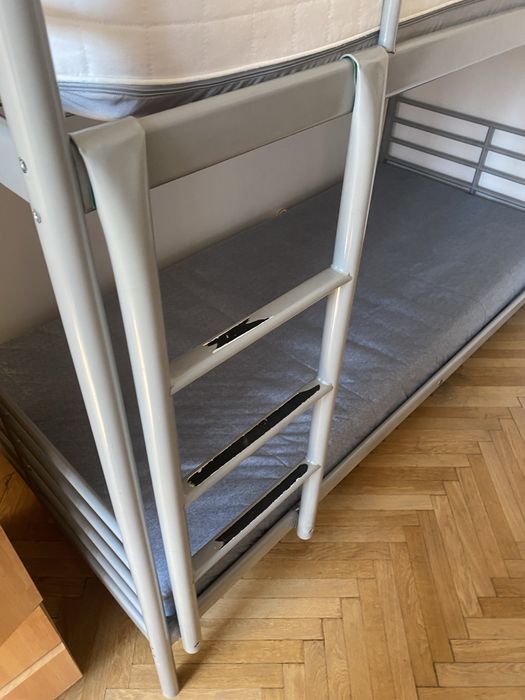 Pat metalic supraetajat ikea