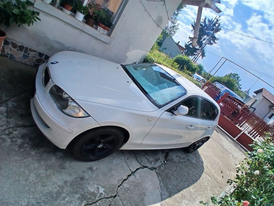 Vand bmw seria 1 adus recent germania