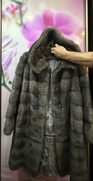 Продам норковую шубу!