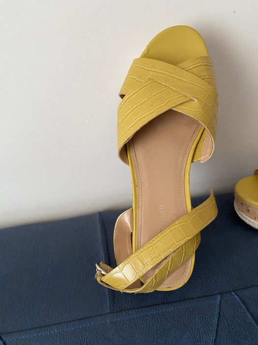 Продам басоножки удобные очень на пропке