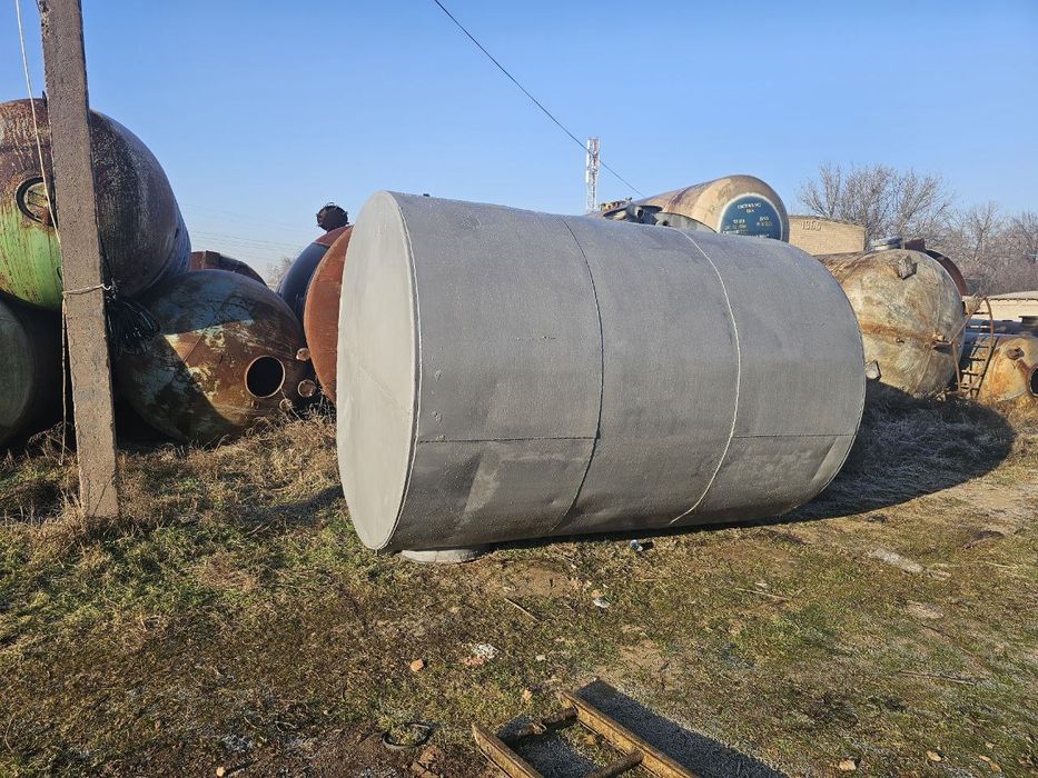 Sisterna 10 25  kubali yomkostlar bor