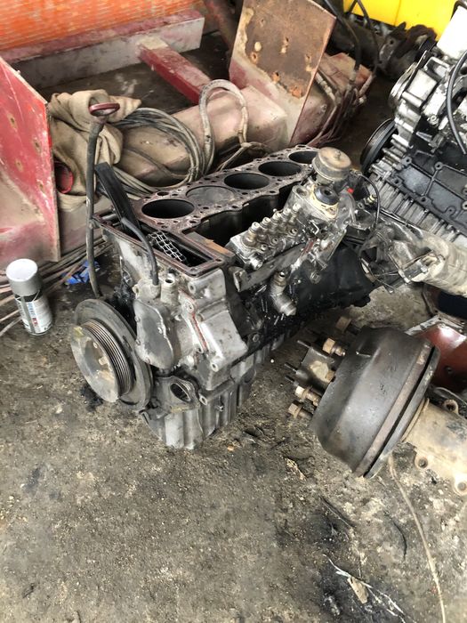 Блоки головки мосты на Sprinter Мерседес