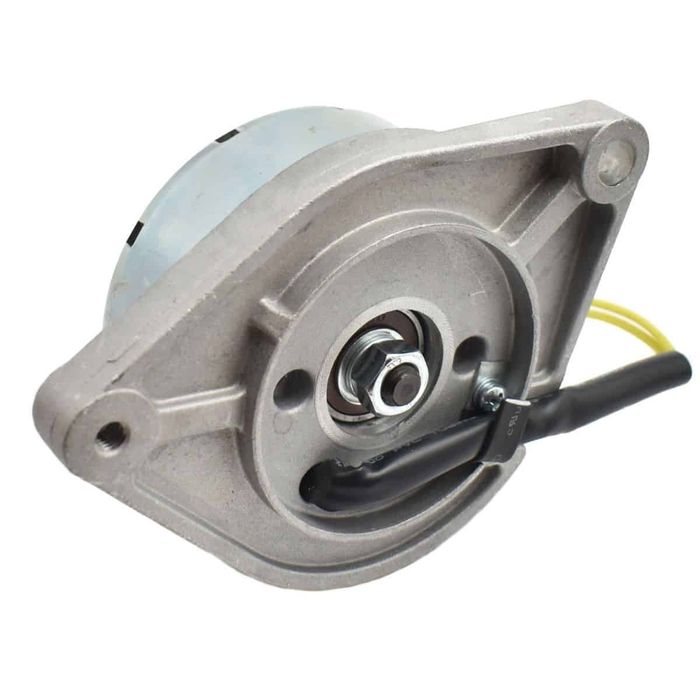 Alternator dinam nou  tractor Yanmar