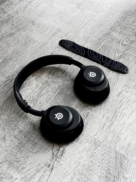 SteelSeries Arctis Nova 5 Gaming Headset - Wireless