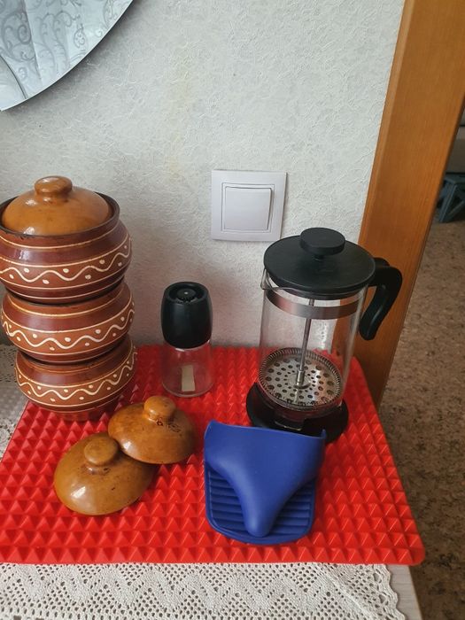 Продам посуду на кухню