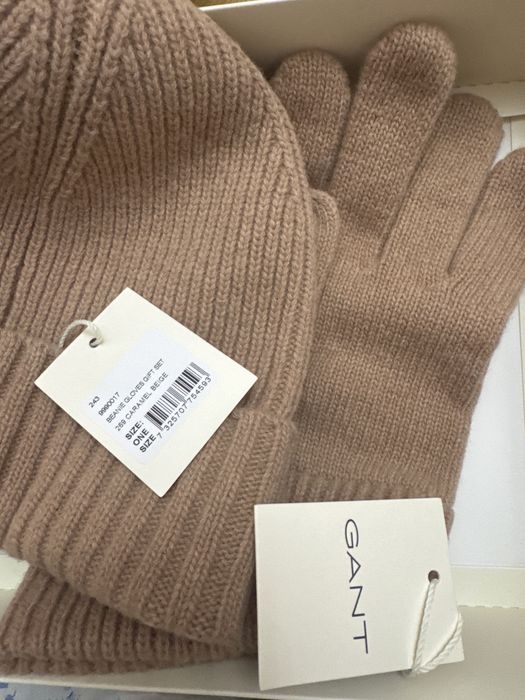 подарочный набор шапка и перчатки Gant