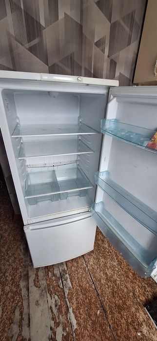 Продам холодильник Бирюса