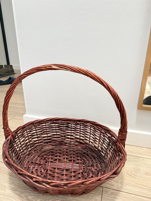 Корзина плетеная с ручкой