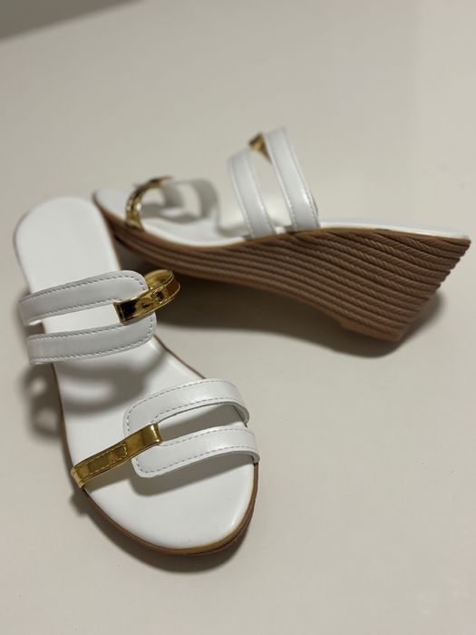 Saboți pentru vară 35