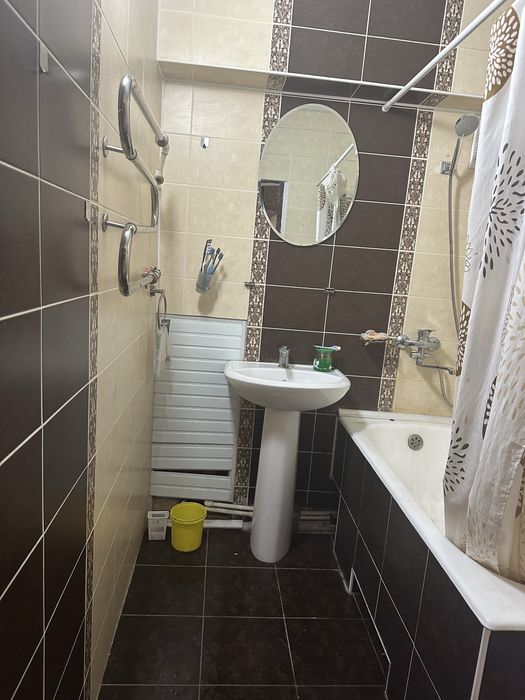 Қизларга квартира бор