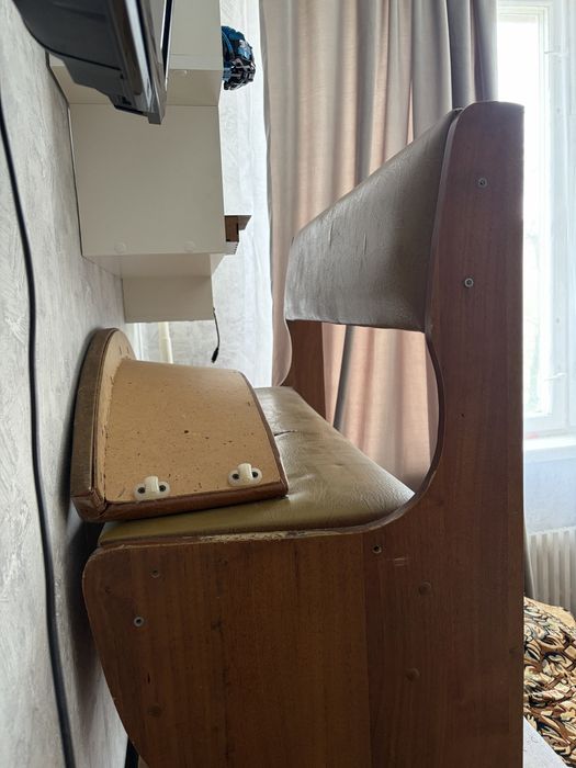 Угловая обеденная зона