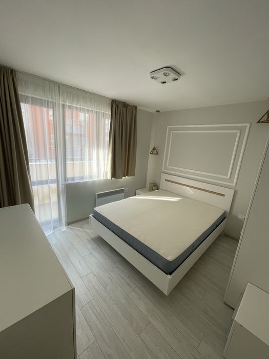 Дава се под наем Двустаен апартамент в Варна, Лятно кино Тракия - 61 кв.м за 663 € - Снимка #2