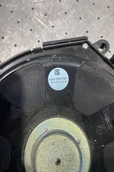 Subwoofer auto BMW X6 2010