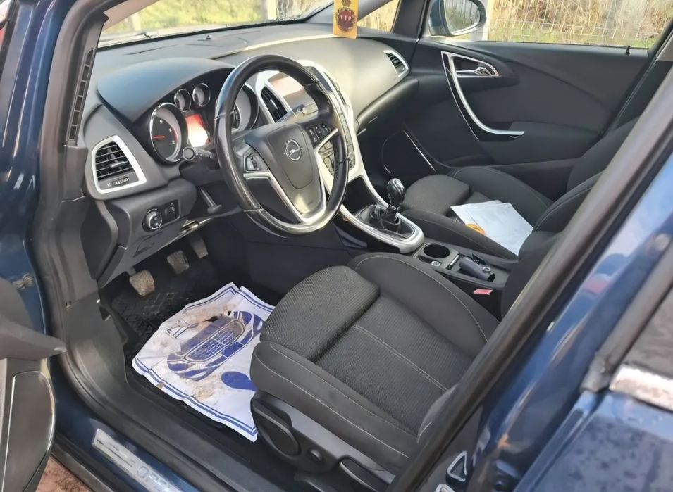 Opel Astra J 1.7 CDTI Euro 5