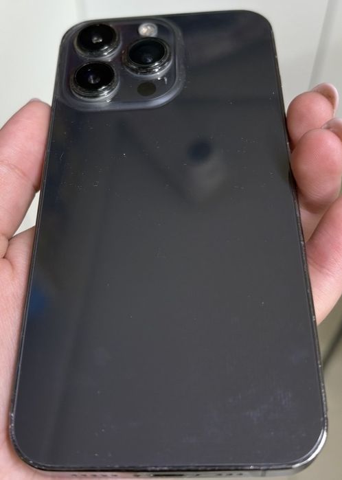 Iphone 13 pro,коробка имеется