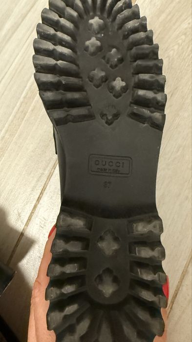 Лоуфъри естествена кожа GUCCI