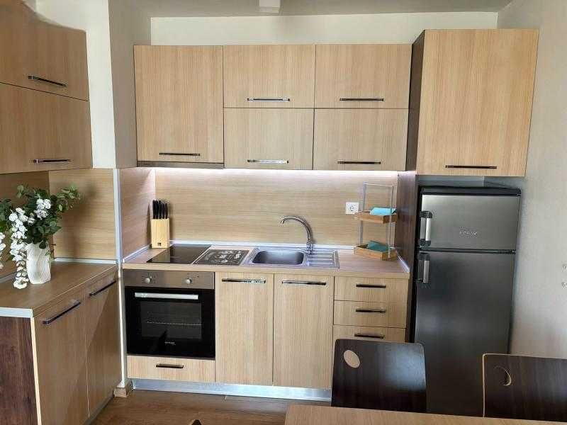 Дава се под наем Двустаен апартамент в София, Център - 70 кв.м за 630 € - Снимка #1