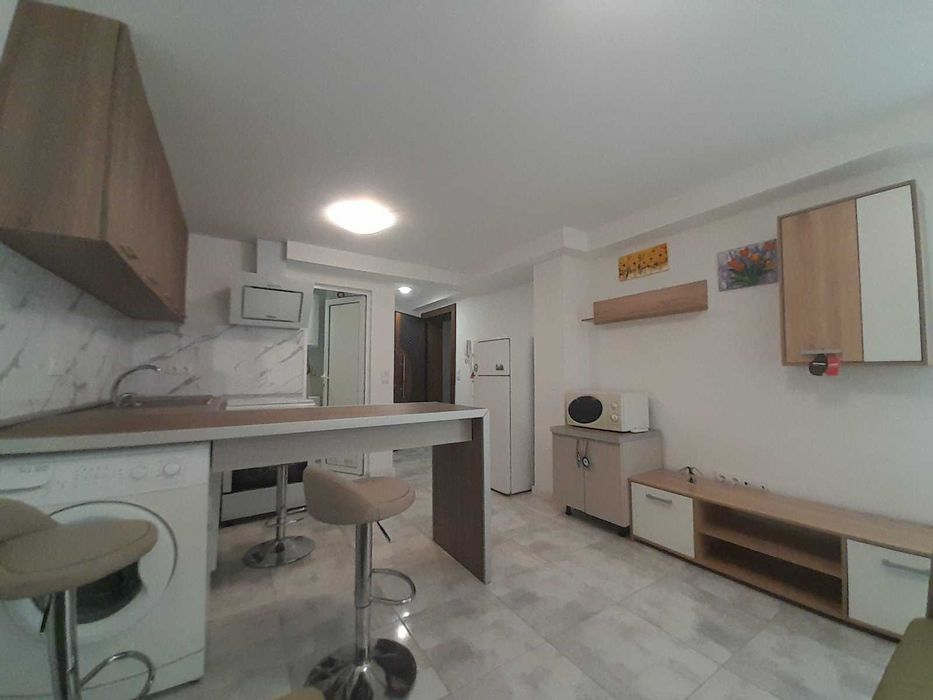 Продава се Двустаен апартамент в Варна, Бриз - 55 кв.м за 2000 €/кв.м - Снимка #4