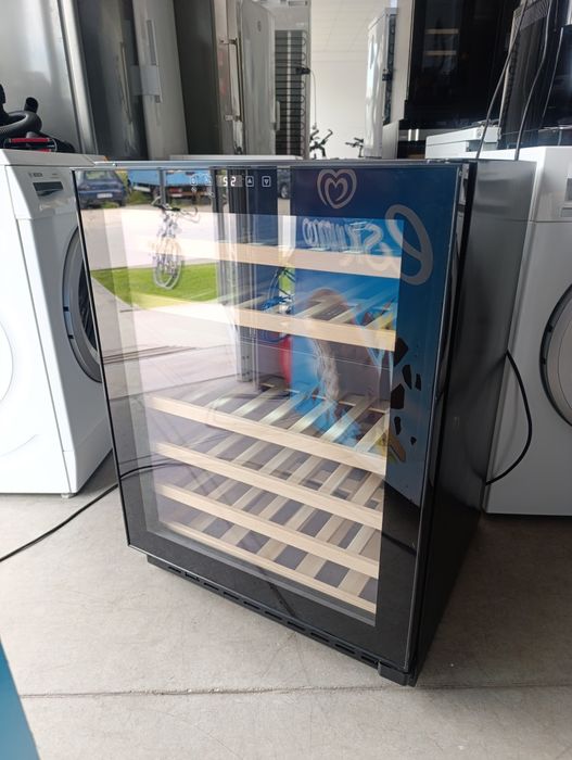 Нова!!!  Хладилна Витрина FRILEC за вино 44 бутилки