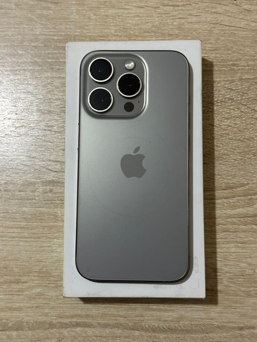 Продаётся Айфон 15 Pro 256г