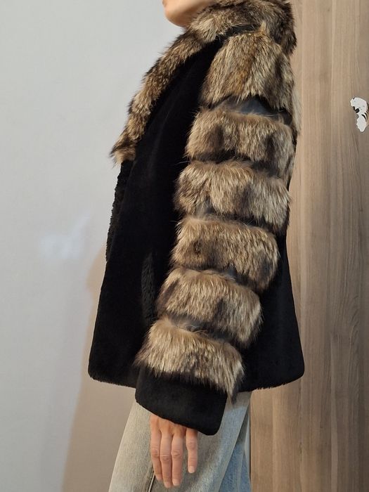 Haina blana naturala femei