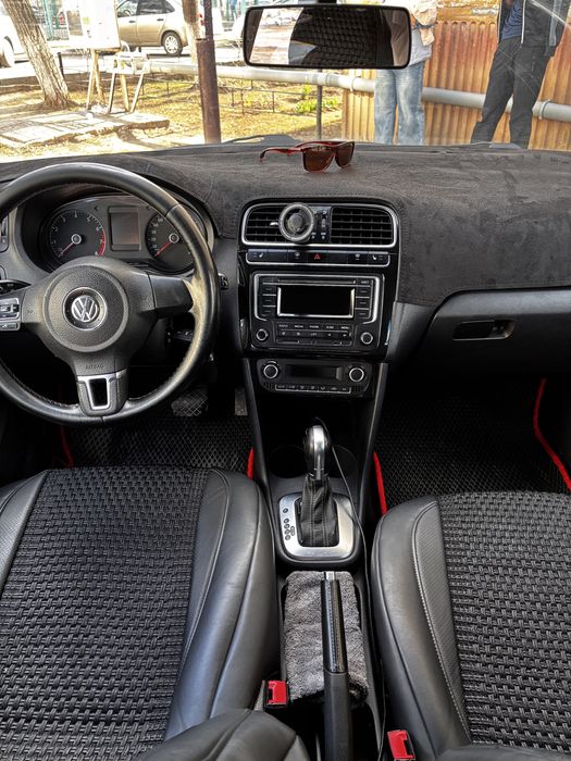 Volkswagen Polo Sedan, рестайлинг