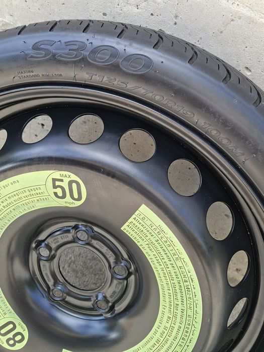 Чисто нова резервна гума 125/70R19 за Ауди