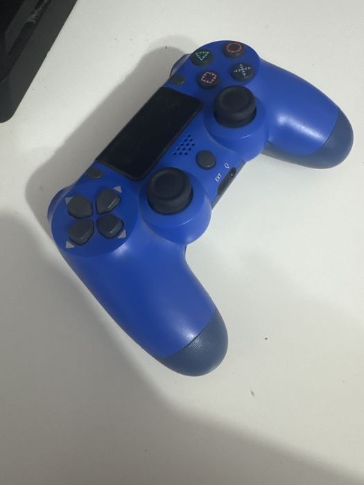 Vand controller ps4 dualshock wireless nefolosit vine cu incarcator