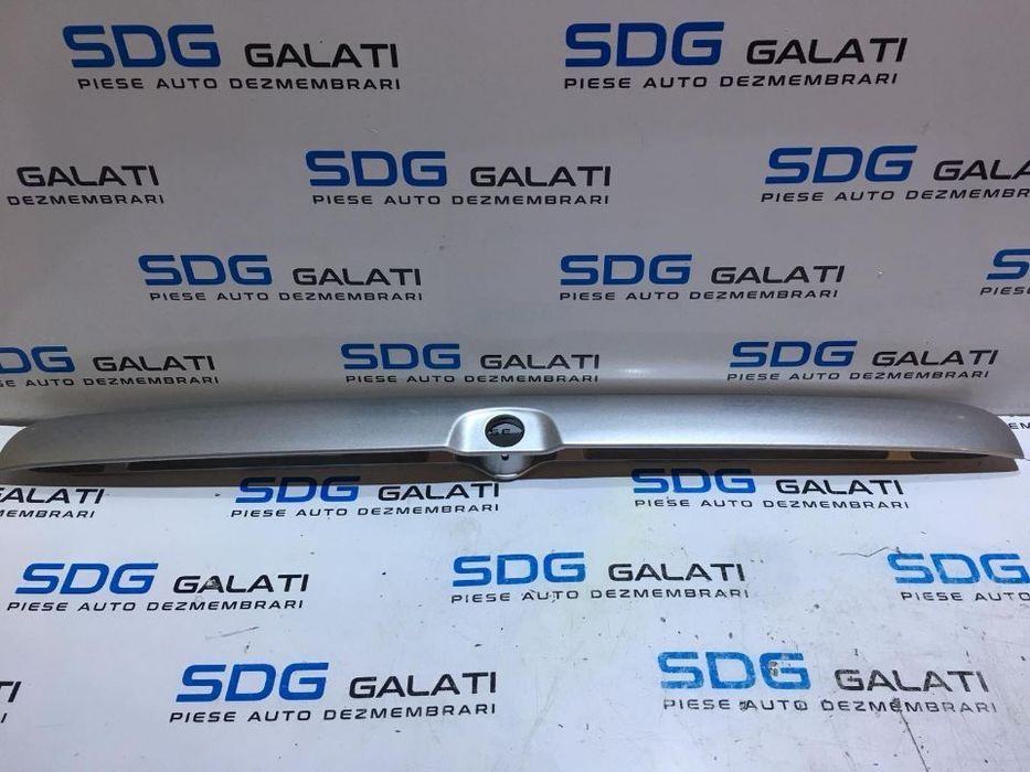 Bandou Suport Numar Inmatriculare Opel Astra G 1998 - 2005 Cod Piesa : 93240976 / 8062860