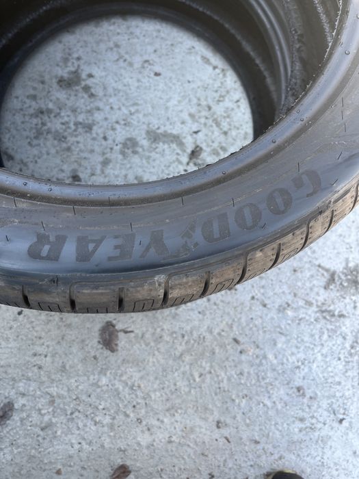 Летни гуми 215/50/19