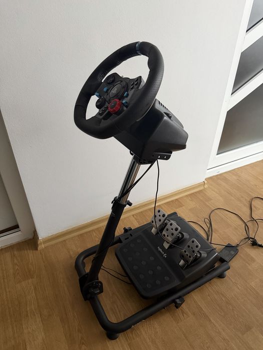 Volan Logitech G29 Driving Force + Pedale + Suport inclus – PS4 / PS5 / PC