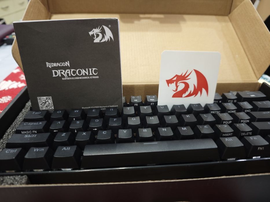 Геймърски клавиатури Asus