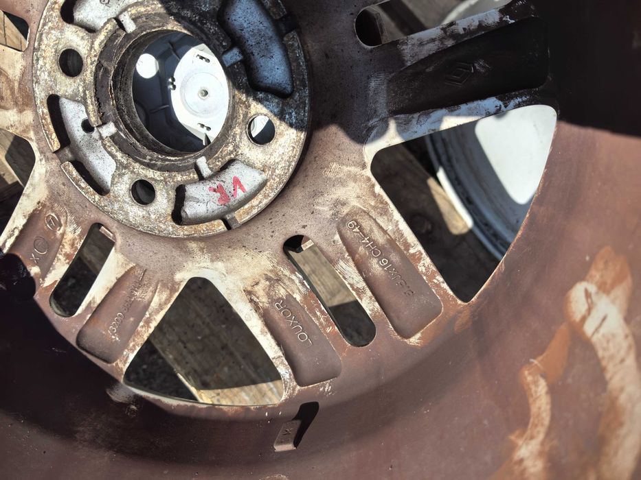 16 цола 4 х 100 мм РЕНО / Дачия - 6,5 Инча ЕТ 49